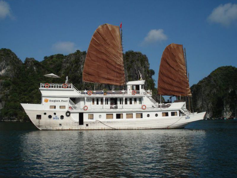 dragon pearl junk cruise