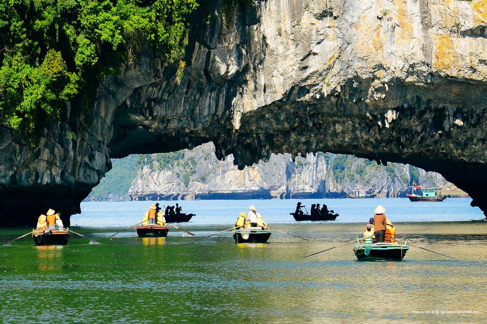 kayaking-journey-vietnam