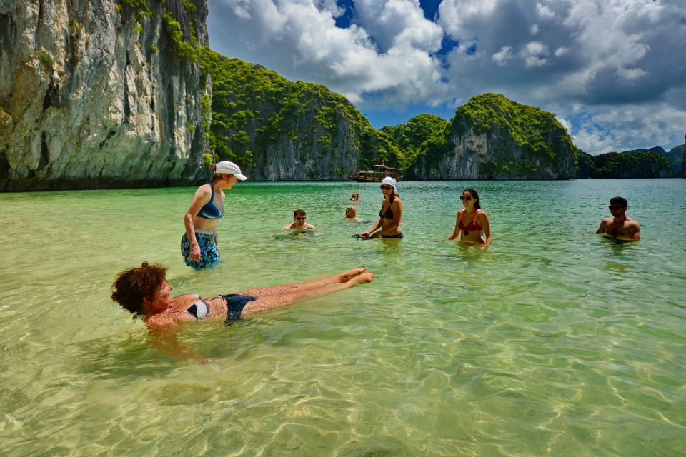 Best Beaches in Vietnam - Ha Long Bay