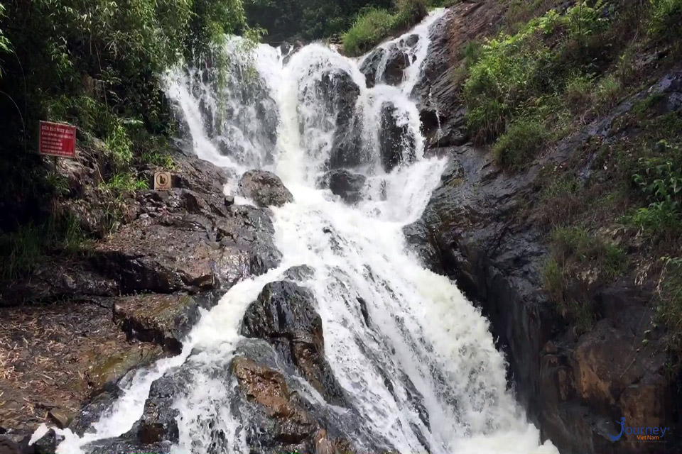 5 Waterfalls Cannot Be Missed When Visiting Da Lat - Journey Vietnam