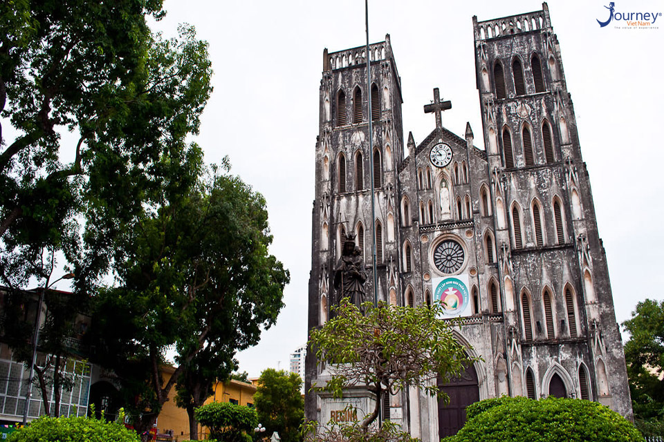 Hanoi Cathedral – One Of Hanoi Famous Architecture - Journey Vietnam