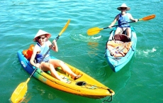 activities kayaking